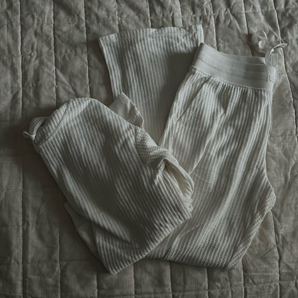 NWT Stars Above waffle lounge set - white size smalll